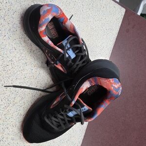 Brooks Black and Red Athletic Shoes